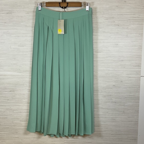 Women’s Boden Pleated Flowy Midi Skirt Green NWT 6